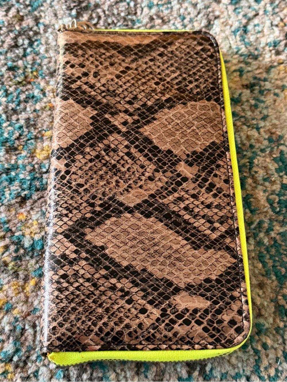 Jessica Simpson Multi Wallet - Picture 2 of 12